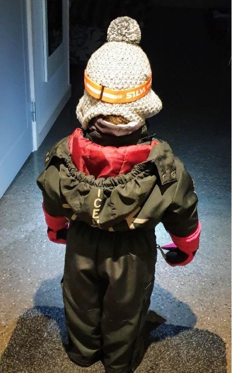How to Dress Children For A Family Winter Holiday